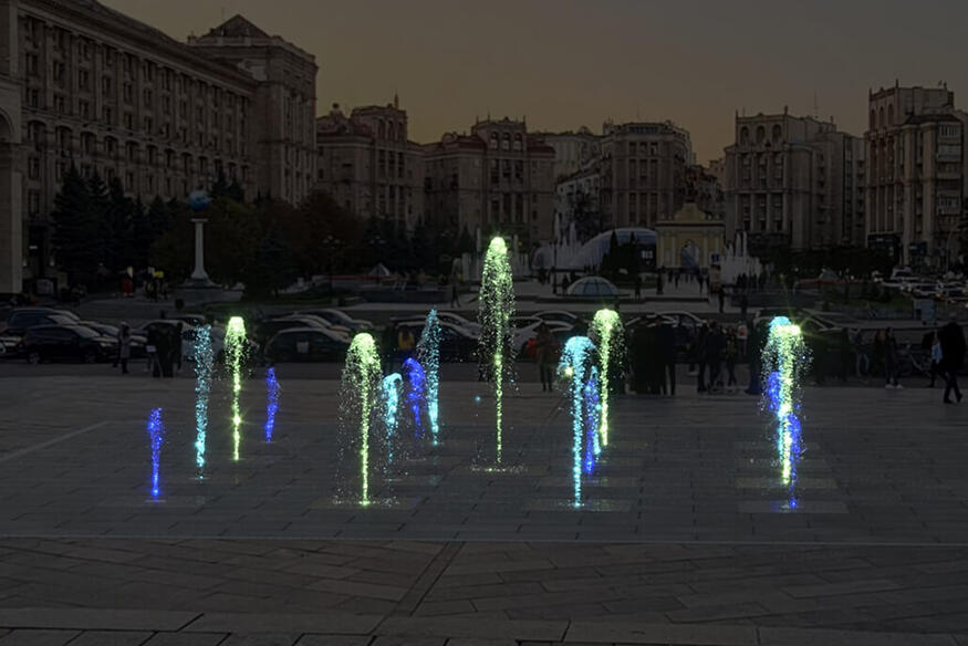 Квадратный пешеходный фонтан 11 метров с проектом 